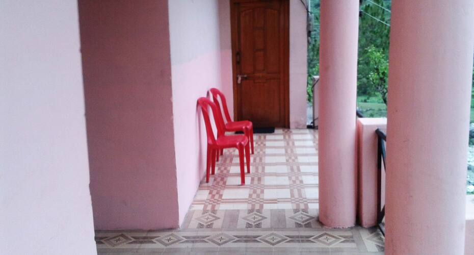 Hotel Shri Kanth, Uttarkashi 3